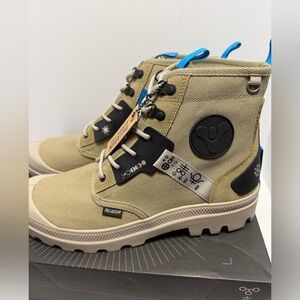Palladium Pampa X Destiny Dune High-Top Boots Black& Blue Details. M 11 W 12.5